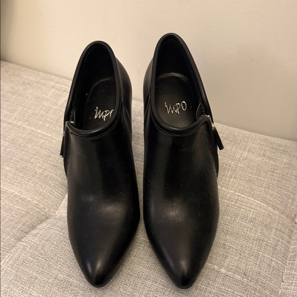 Impo Women's Sleek Black Heeled Boots